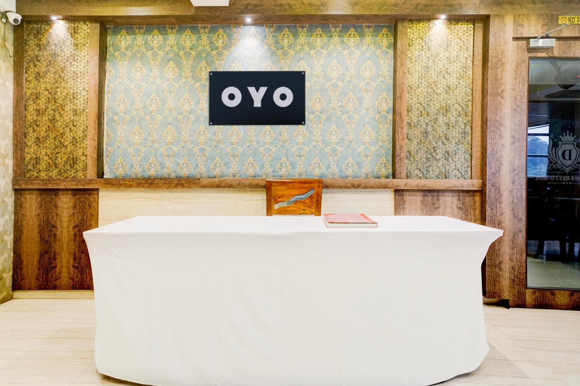Super Hotel O Divine Fine Dine Lodging And Boarding Kalyān Exterior foto